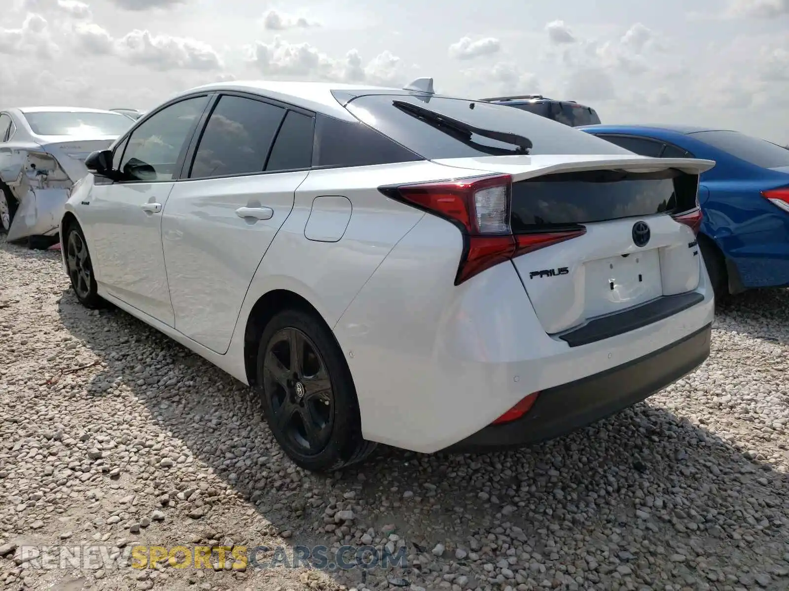 3 Photograph of a damaged car JTDKAMFU4M3127961 TOYOTA PRIUS 2021