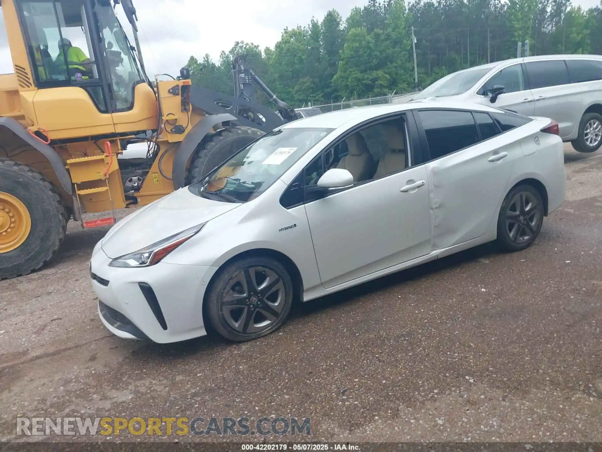 2 Фотография поврежденного автомобиля JTDKAMFU4M3130441 TOYOTA PRIUS 2021