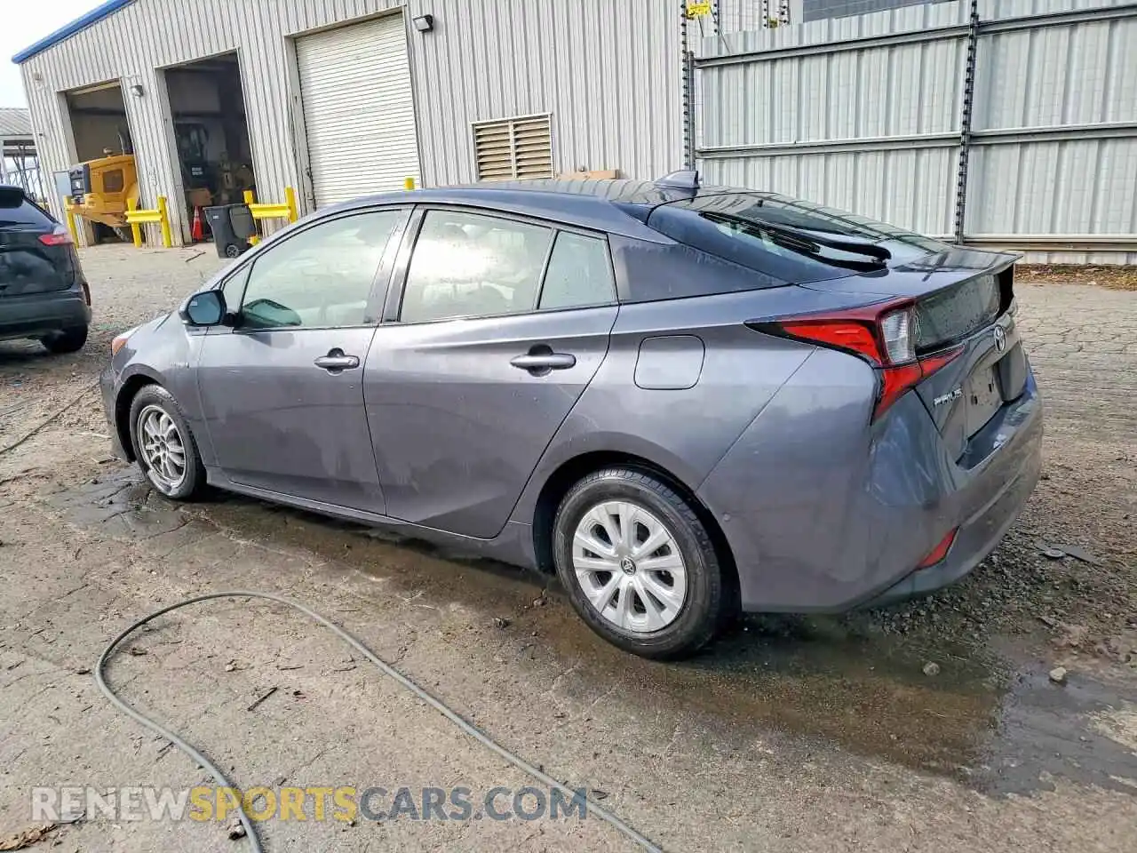 2 fotografías del automóvil dañado JTDKAMFU4M3150740 TOYOTA PRIUS 2021