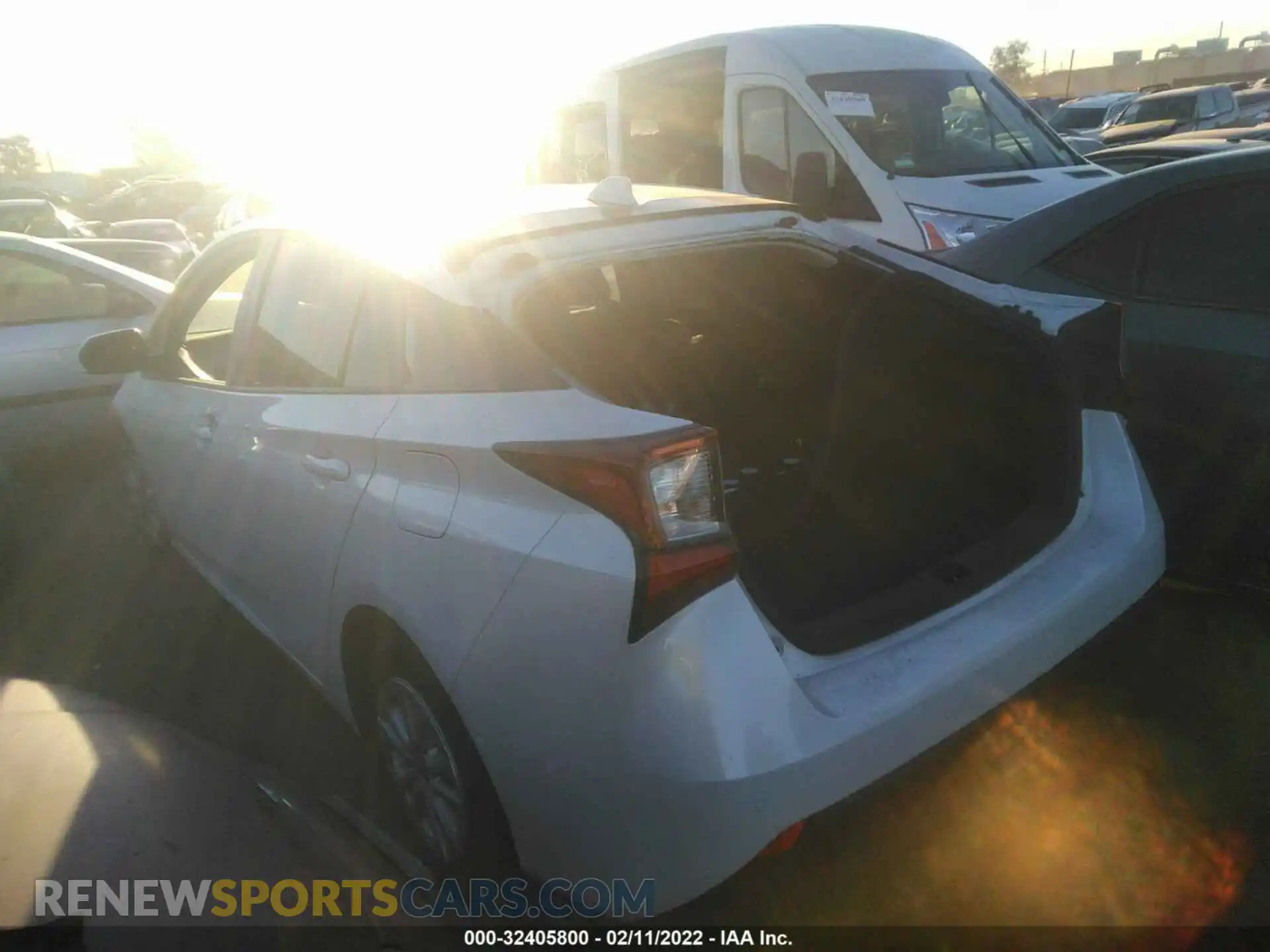 3 Photograph of a damaged car JTDKAMFU7M3135634 TOYOTA PRIUS 2021