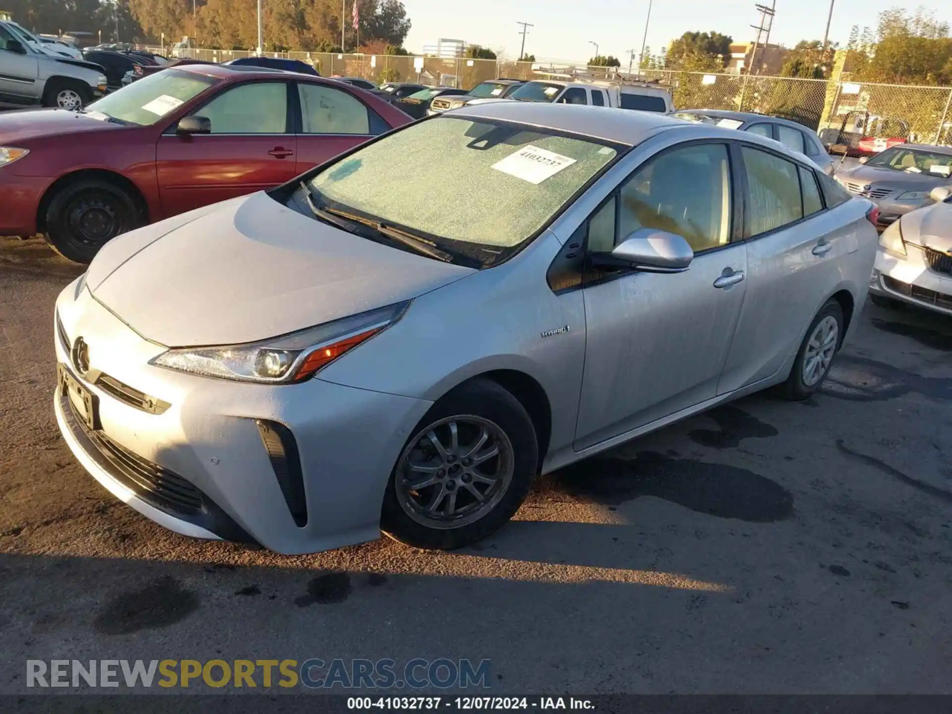 2 Photograph of a damaged car JTDKAMFUXM3132243 TOYOTA PRIUS 2021