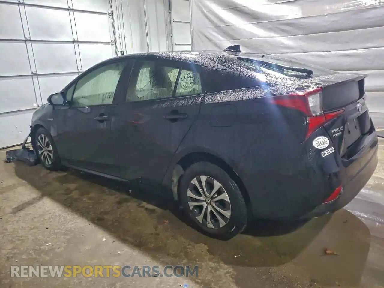 2 Photograph of a damaged car JTDL9MFU1M3024364 TOYOTA PRIUS 2021