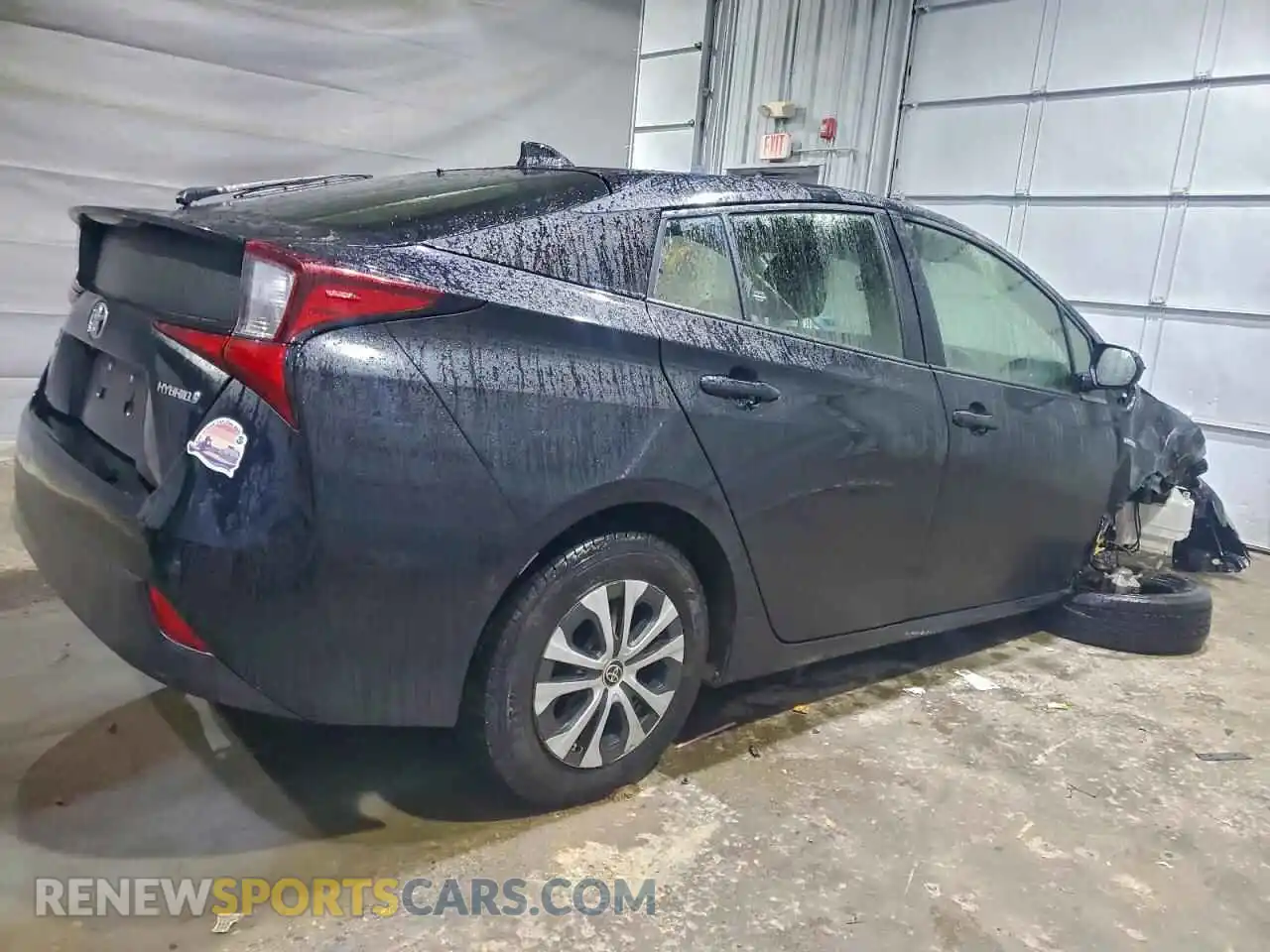 3 Photograph of a damaged car JTDL9MFU1M3024364 TOYOTA PRIUS 2021