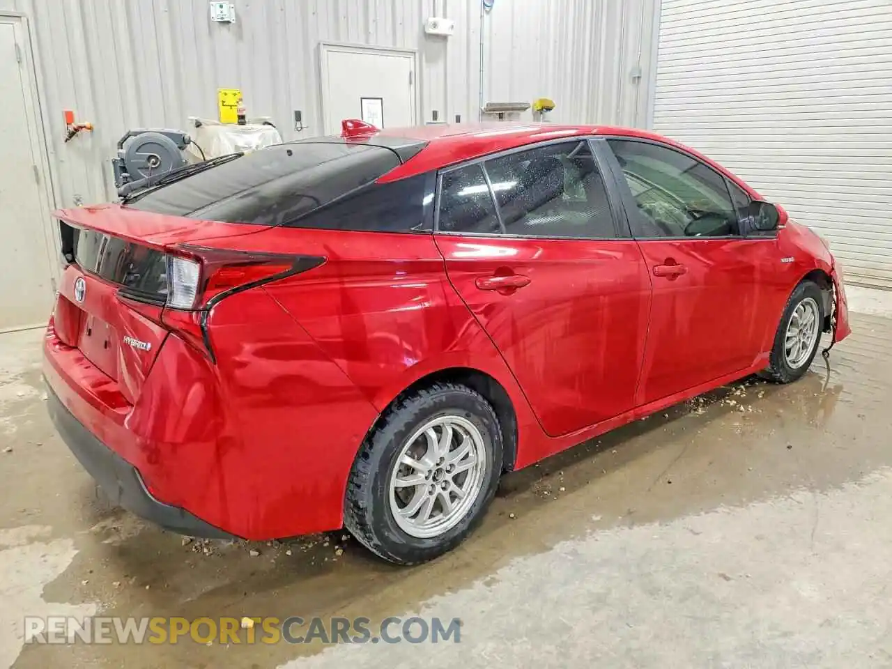 3 Photograph of a damaged car JTDL9MFU7M3025471 TOYOTA PRIUS 2021