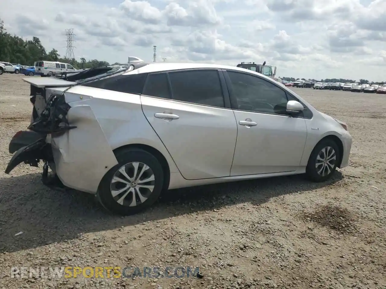 3 Photograph of a damaged car JTDL9MFU8M3024197 TOYOTA PRIUS 2021