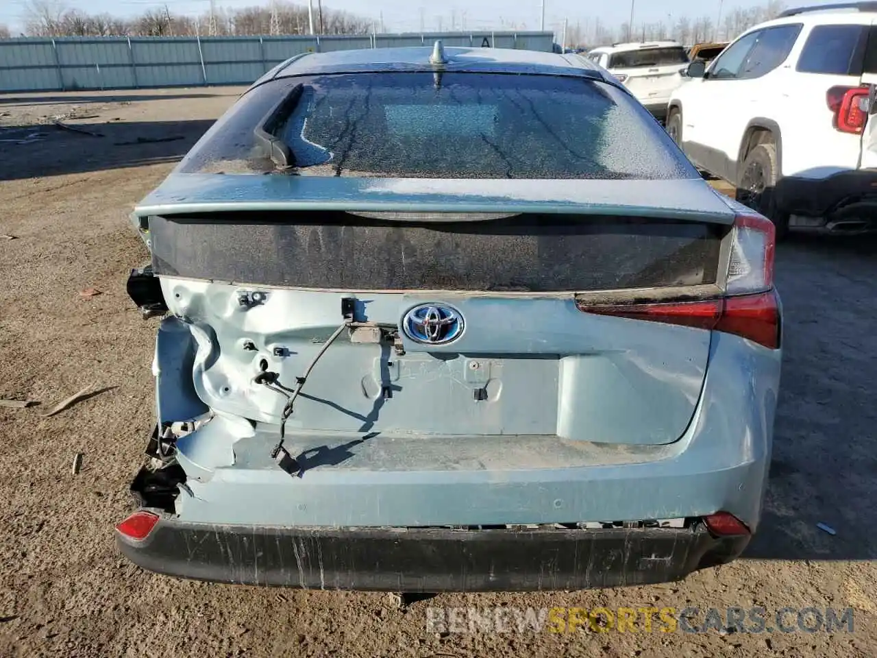 6 Photograph of a damaged car JTDL9MFU8M3025009 TOYOTA PRIUS 2021
