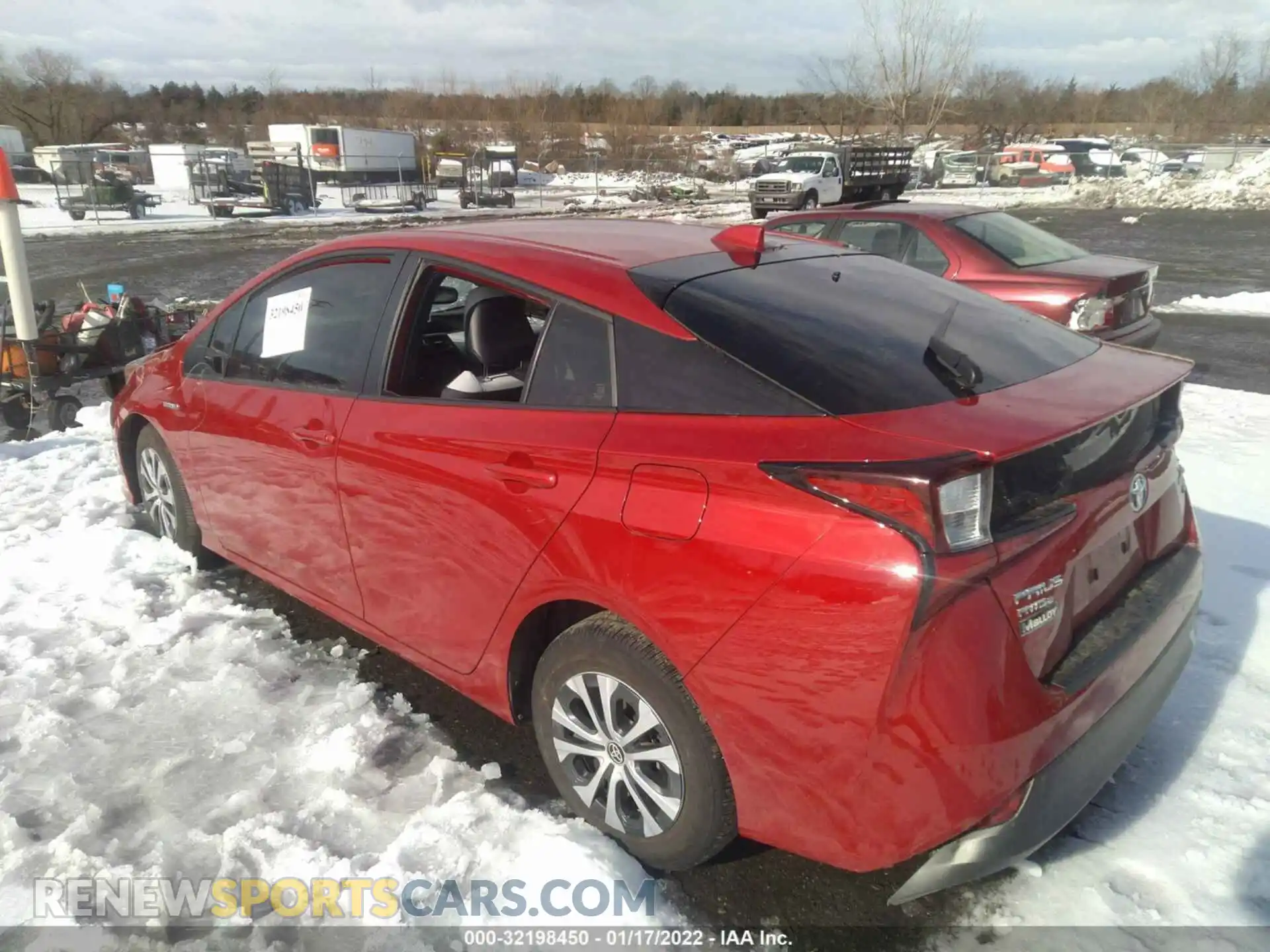 3 Photograph of a damaged car JTDL9MFUXM3022807 TOYOTA PRIUS 2021