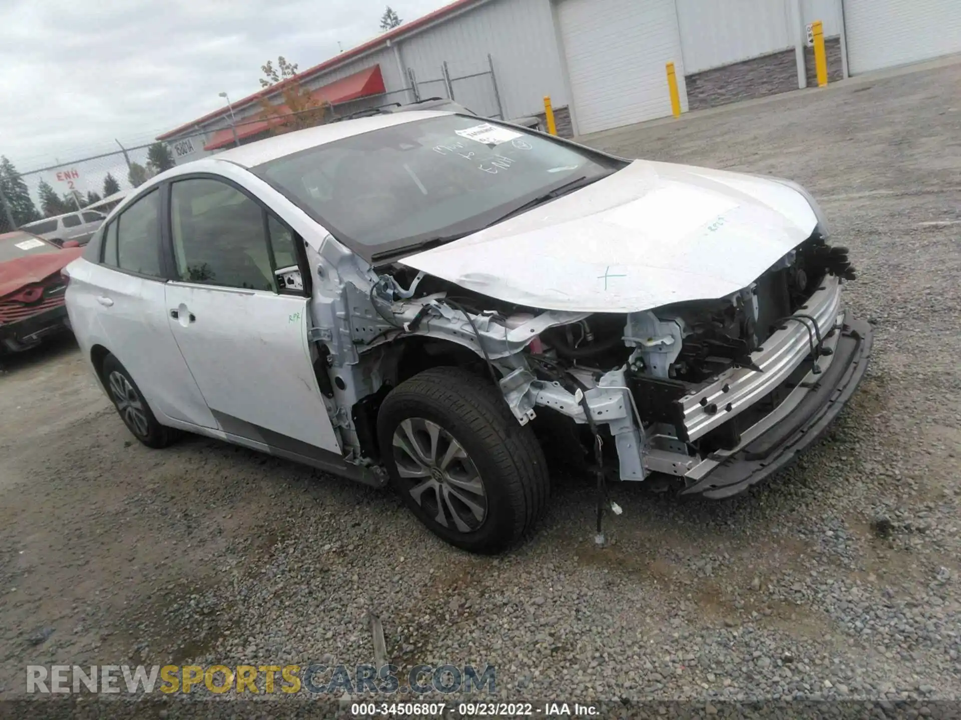 1 Photograph of a damaged car JTDL9MFUXM3023004 TOYOTA PRIUS 2021