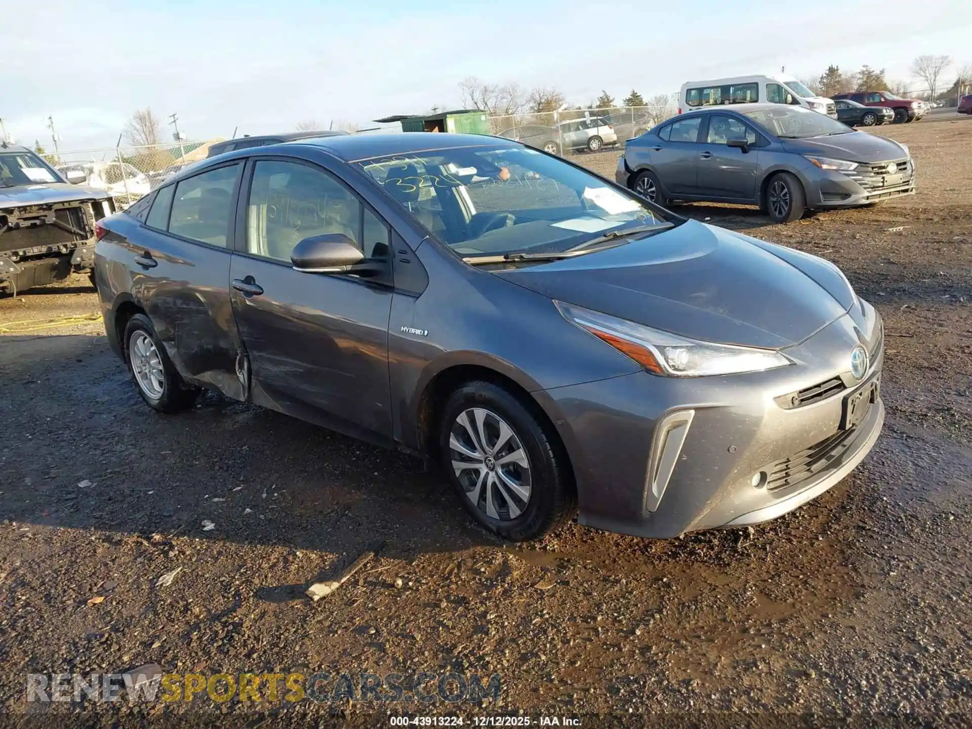 1 Photograph of a damaged car JTDL9MFUXM3023164 TOYOTA PRIUS 2021