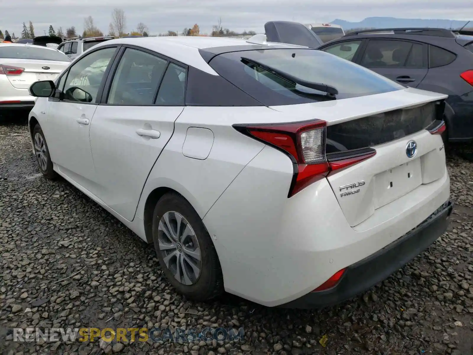 3 Photograph of a damaged car JTDL9MFUXM3023245 TOYOTA PRIUS 2021