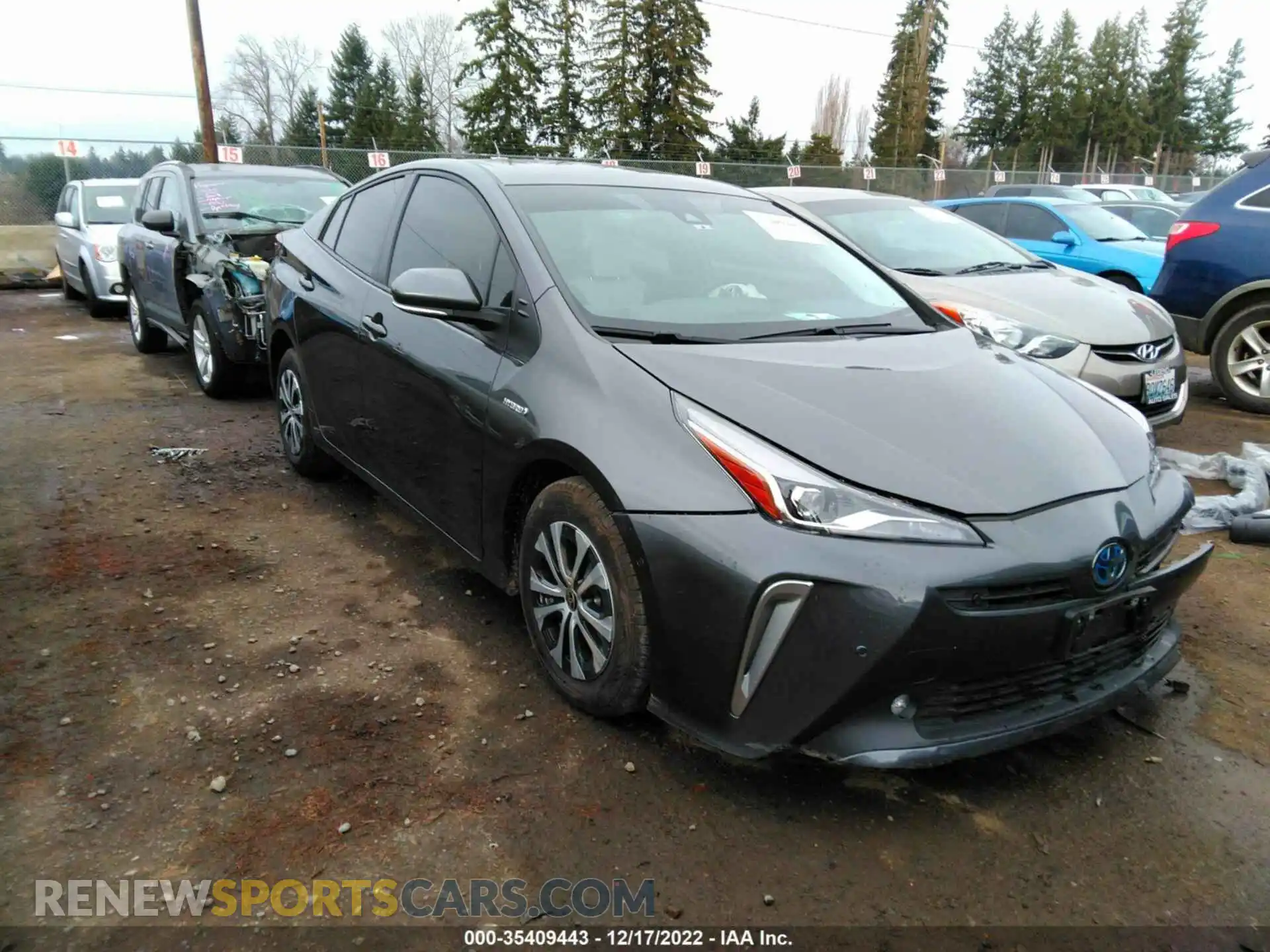 1 Photograph of a damaged car JTDL9MFUXM3024525 TOYOTA PRIUS 2021