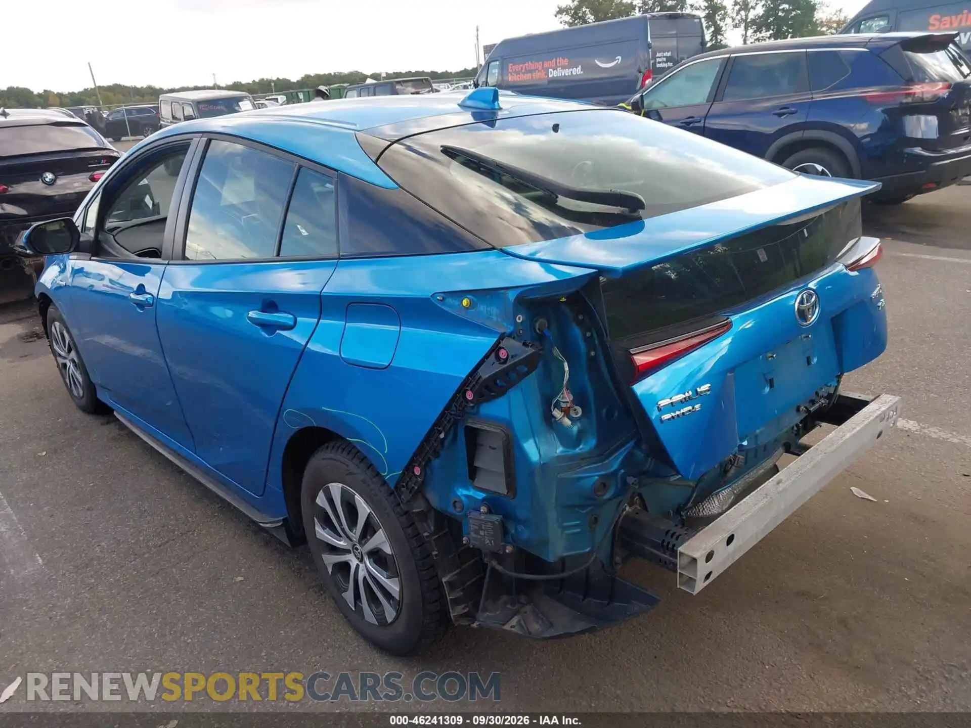 3 Photograph of a damaged car JTDL9MFUXM3025545 TOYOTA PRIUS 2021