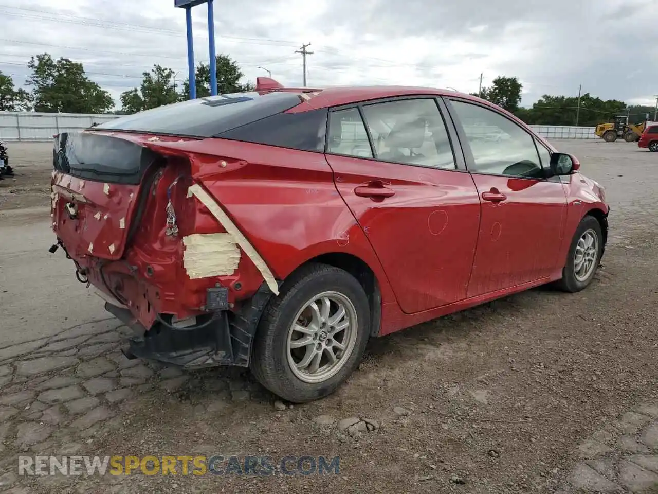 3 Photograph of a damaged car JTDL9MFUXM3030440 TOYOTA PRIUS 2021