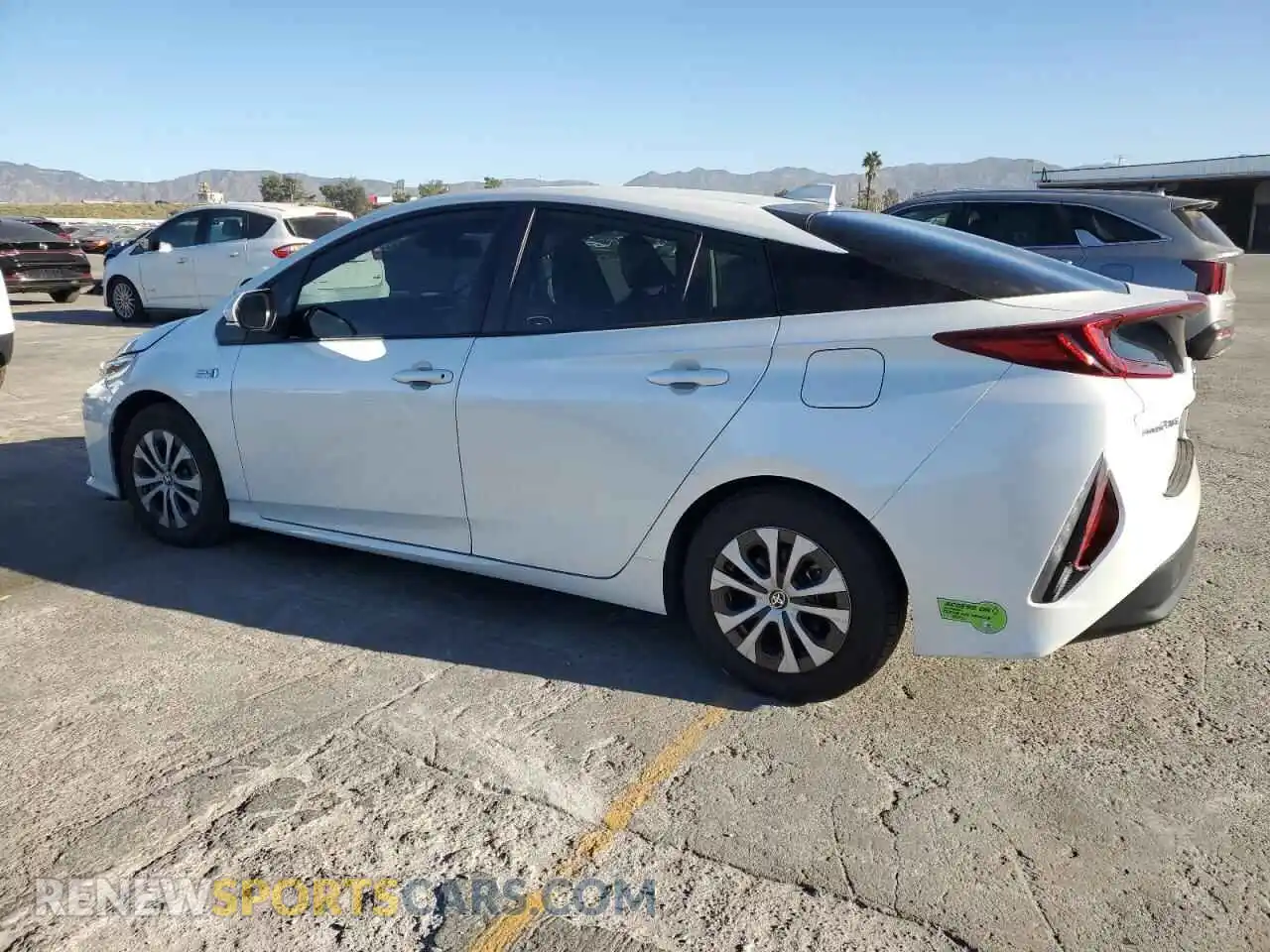 2 Photograph of a damaged car JTDKAMFP1N3223784 TOYOTA PRIUS 2022