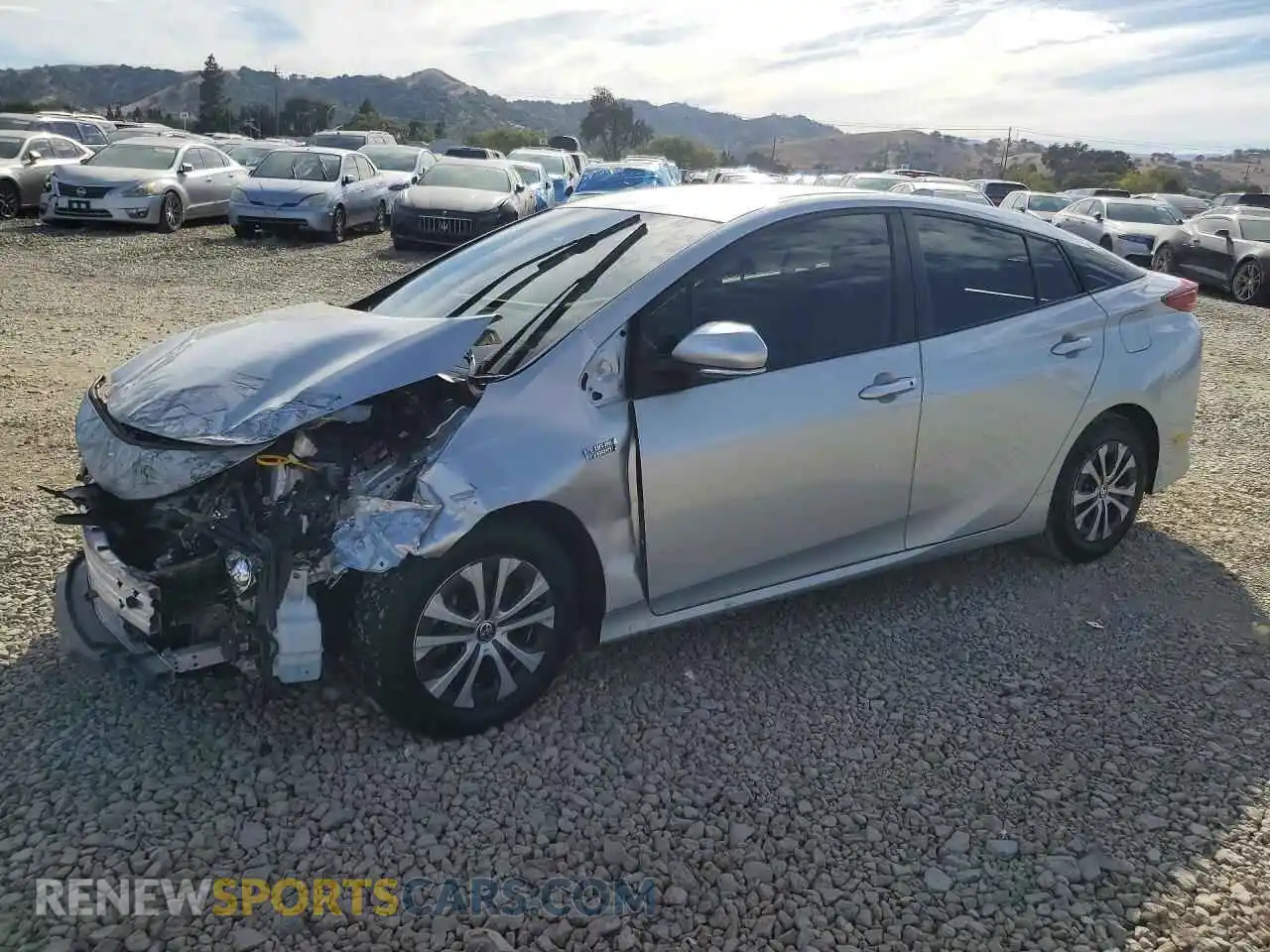 1 Фотография поврежденного автомобиля JTDKAMFP2N3214902 TOYOTA PRIUS 2022