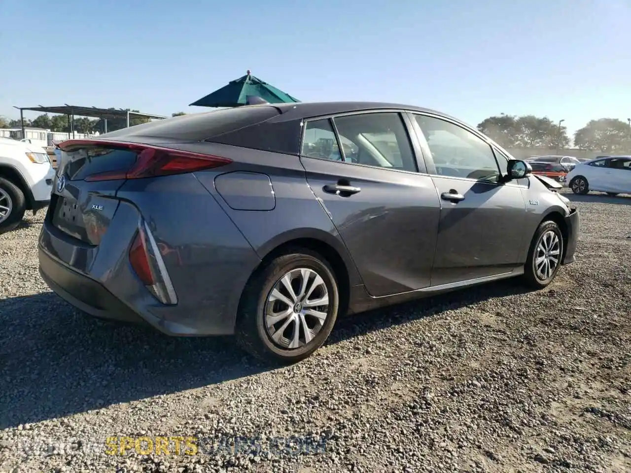 3 fotografías del automóvil dañado JTDKAMFP3N3229098 TOYOTA PRIUS 2022