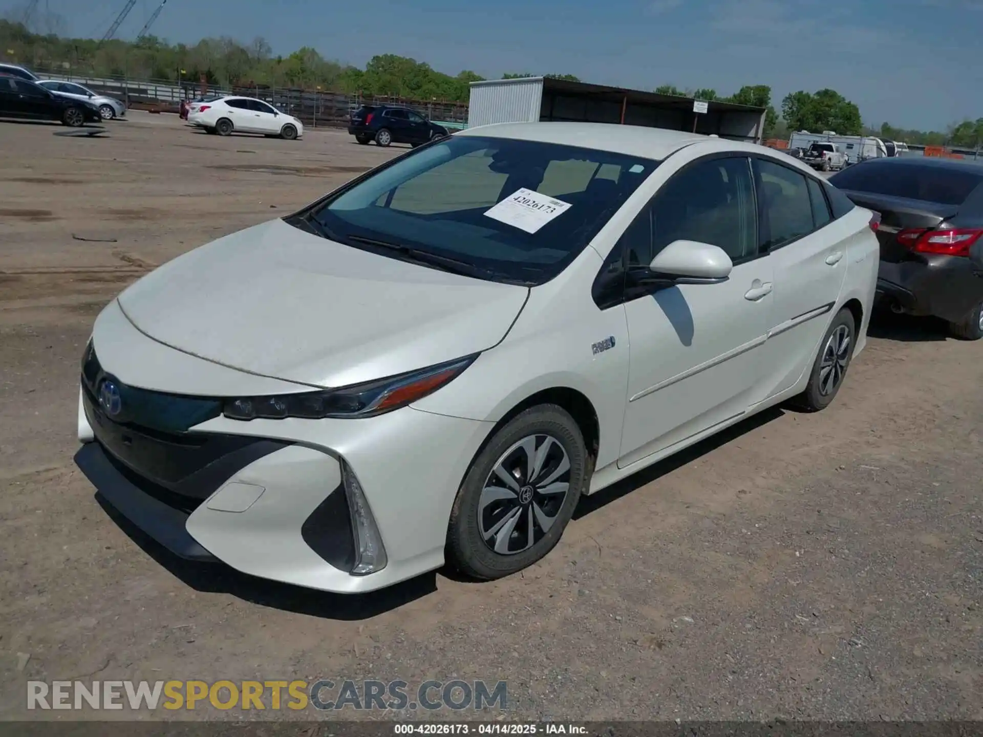 2 Фотография поврежденного автомобиля JTDKARFP1K3116470 TOYOTA PRIUS PRIME 2019
