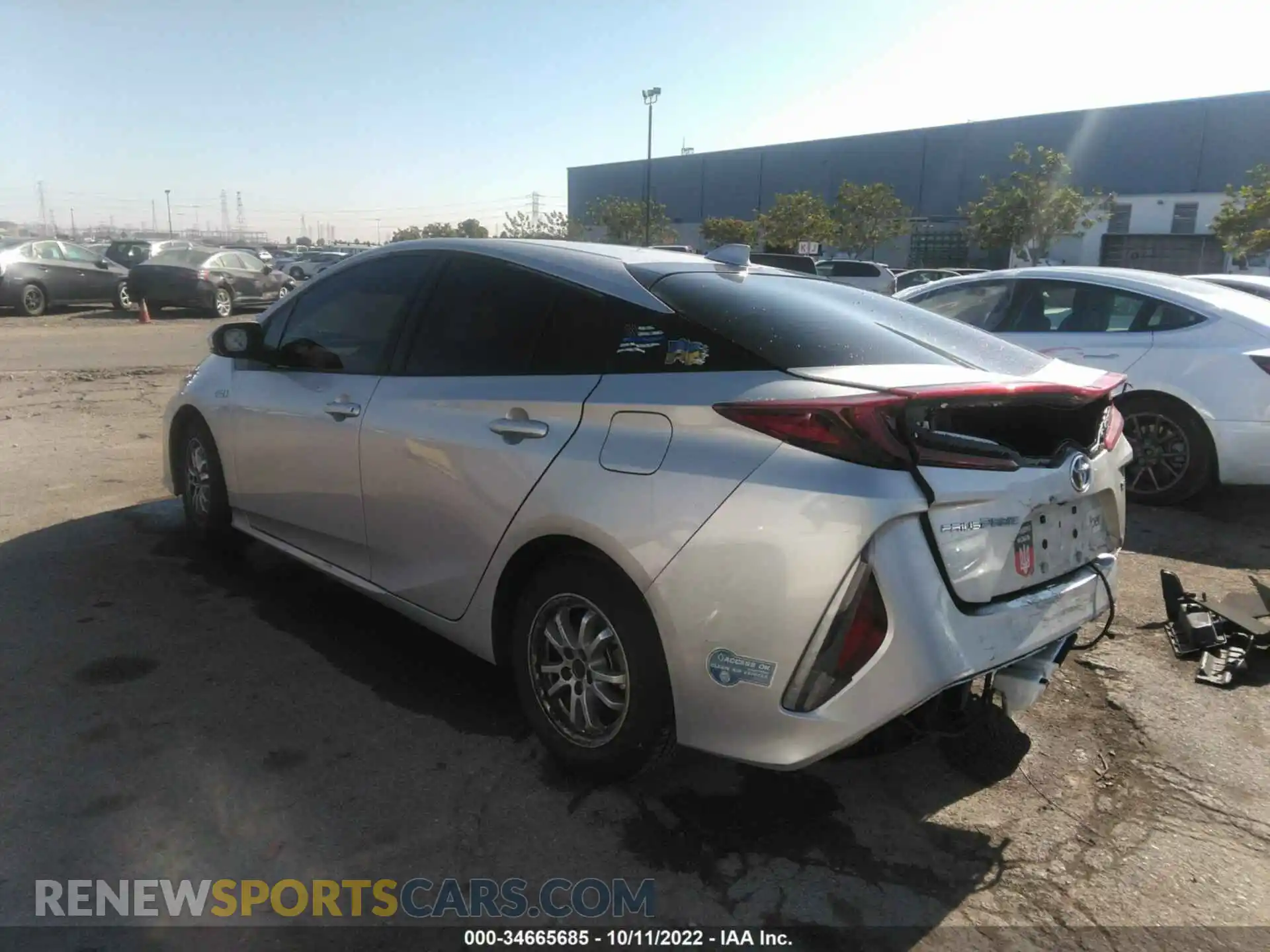 3 Фотография поврежденного автомобиля JTDKAMFP5M3172448 TOYOTA PRIUS PRIME 2021