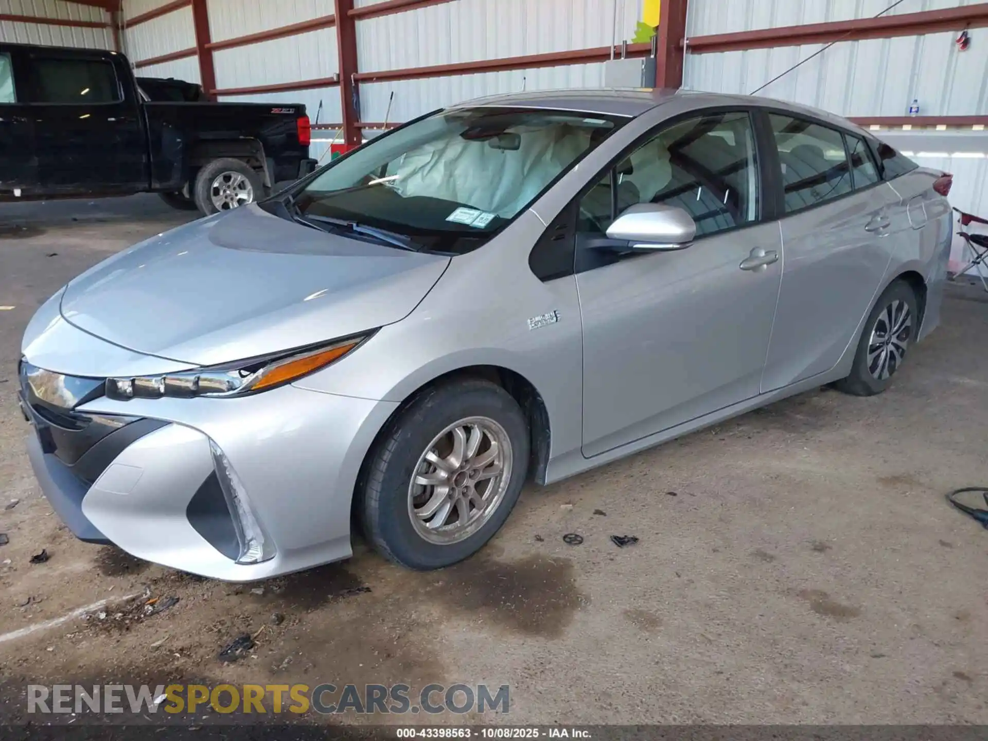 2 Photograph of a damaged car JTDKAMFP9M3187986 TOYOTA PRIUS PRIME 2021