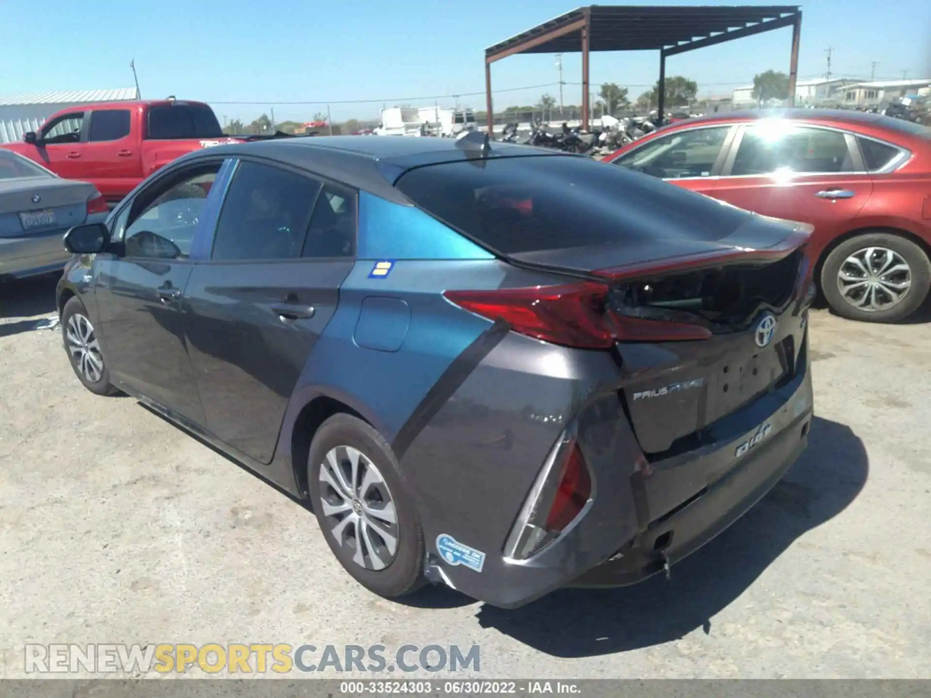 3 Photograph of a damaged car JTDKAMFPXM3177161 TOYOTA PRIUS PRIME 2021