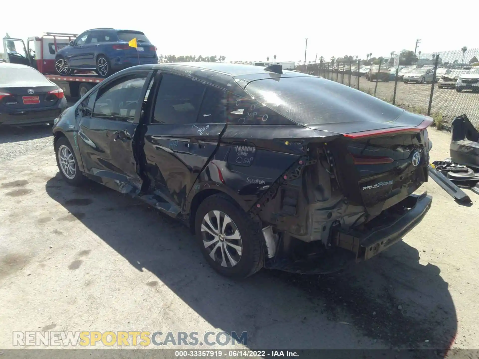 3 Photograph of a damaged car JTDKAMFPXM3195692 TOYOTA PRIUS PRIME 2021