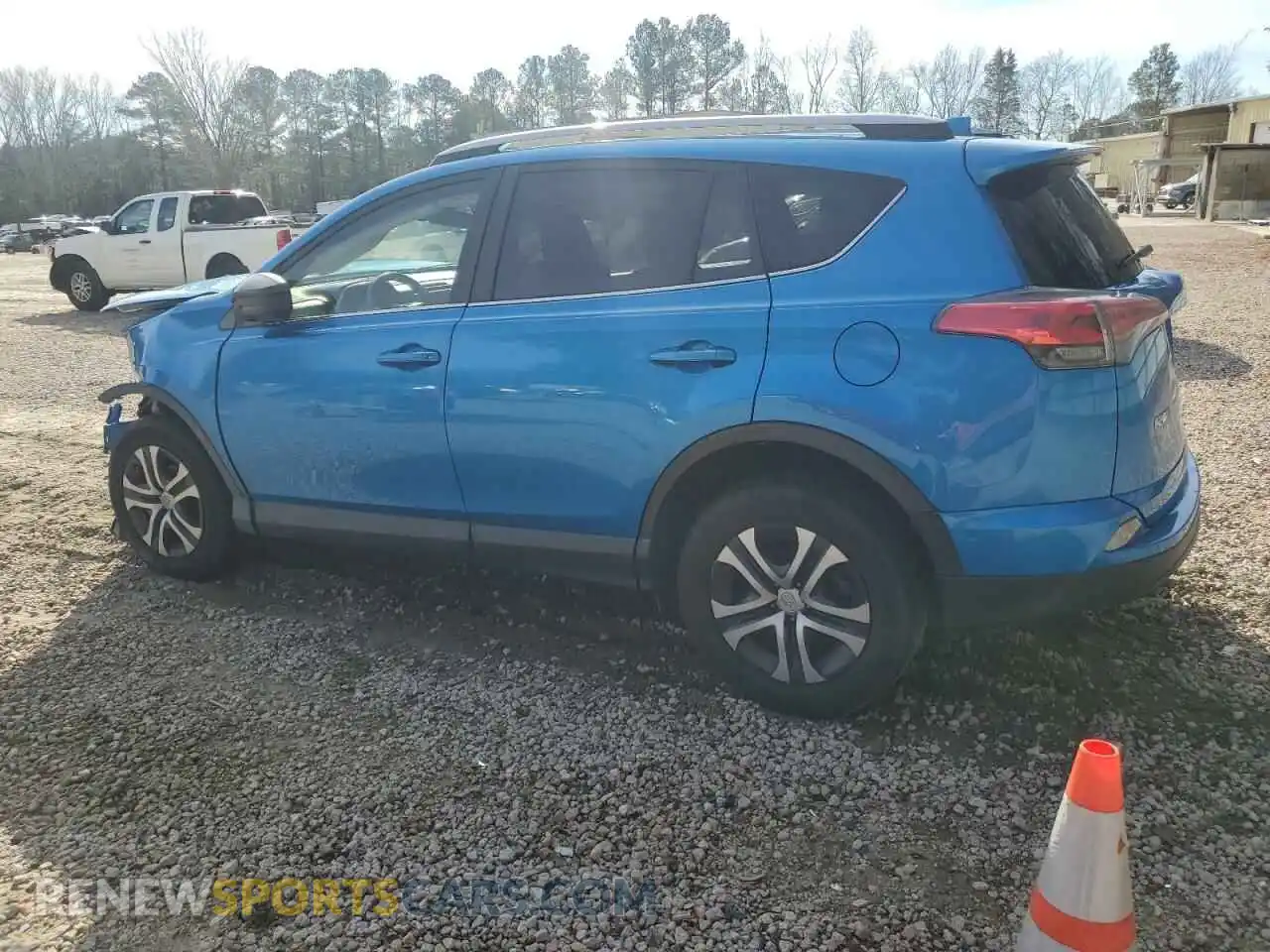 2 Photograph of a damaged car JTMZFREV3HJ709025 TOYOTA RAV4 2017