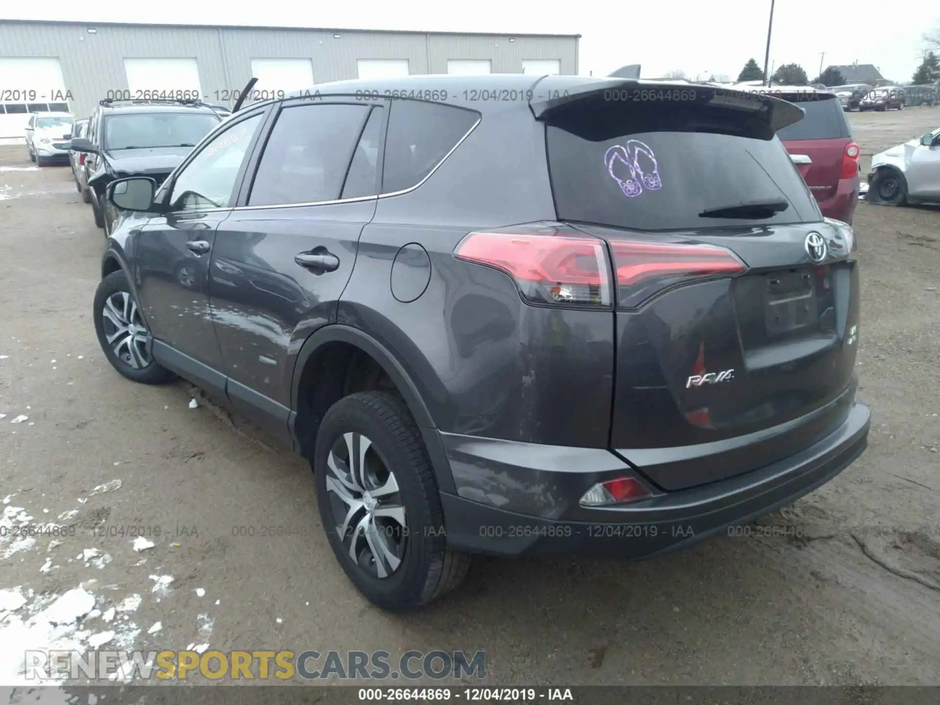 3 Photograph of a damaged car JTMBFREV0JJ176333 Toyota RAV4 2018