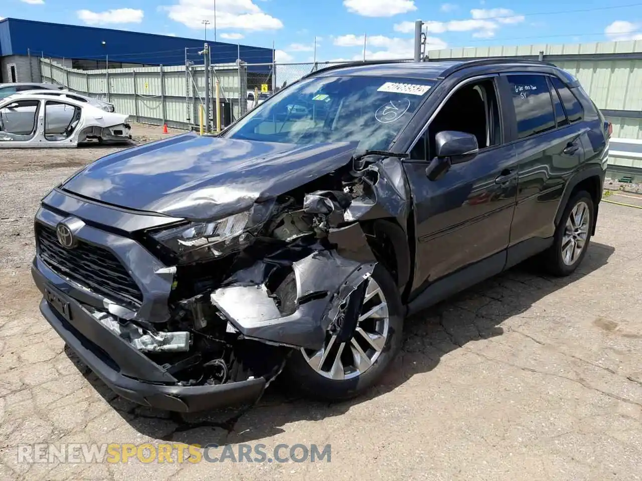 2 Photograph of a damaged car 2T3A1RFV0KC020984 TOYOTA RAV4 2019