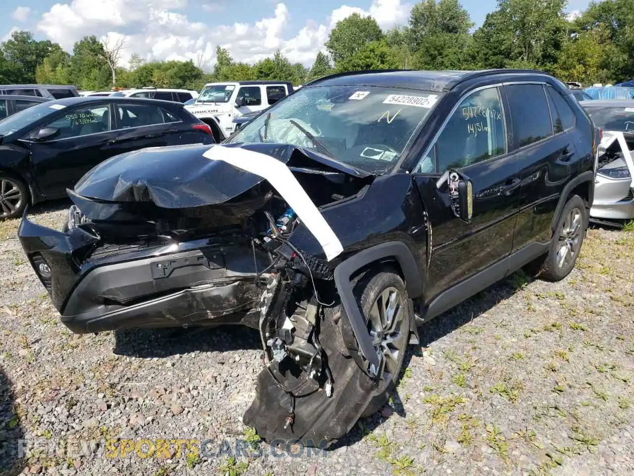 2 Photograph of a damaged car 2T3A1RFV0KC036652 TOYOTA RAV4 2019