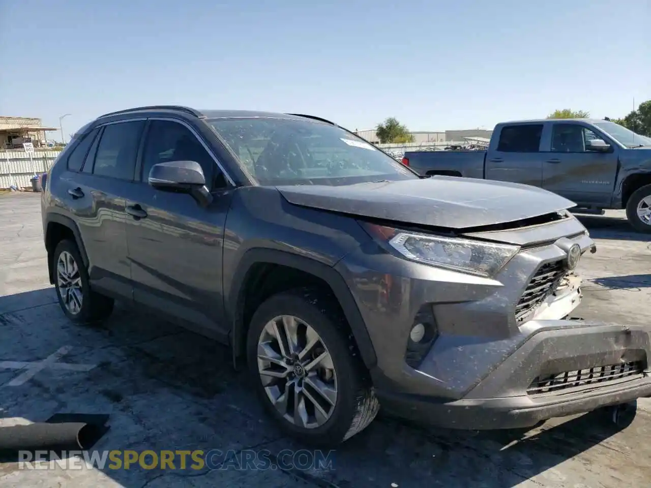1 Photograph of a damaged car 2T3A1RFV0KC045545 TOYOTA RAV4 2019