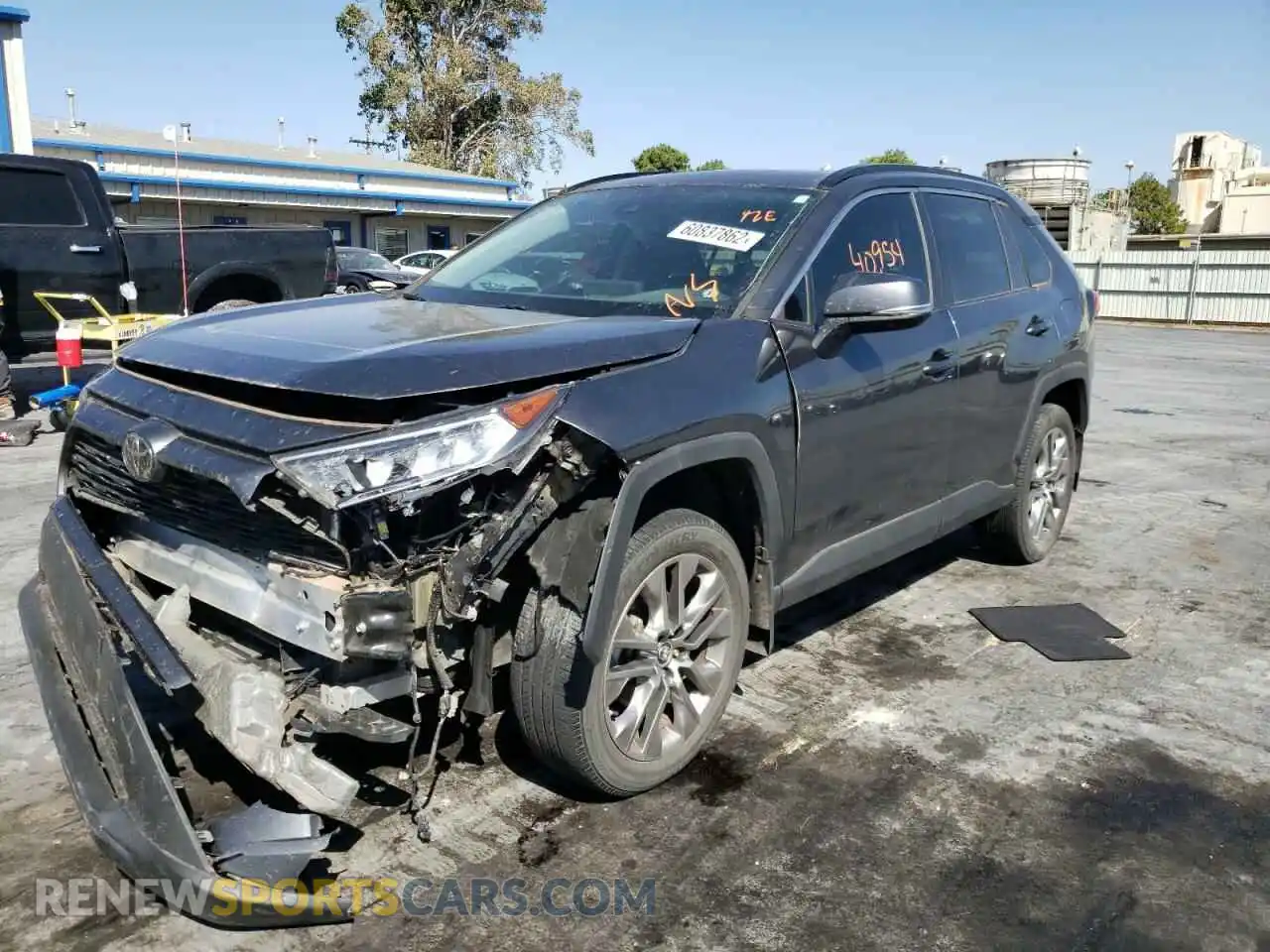 2 Photograph of a damaged car 2T3A1RFV0KC045545 TOYOTA RAV4 2019