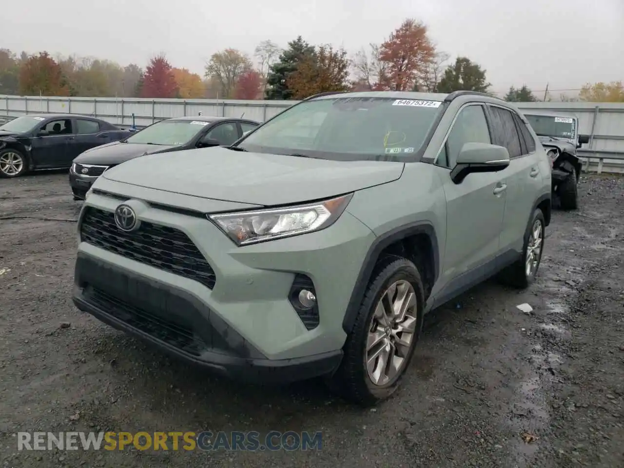 2 Photograph of a damaged car 2T3A1RFV0KW015735 TOYOTA RAV4 2019