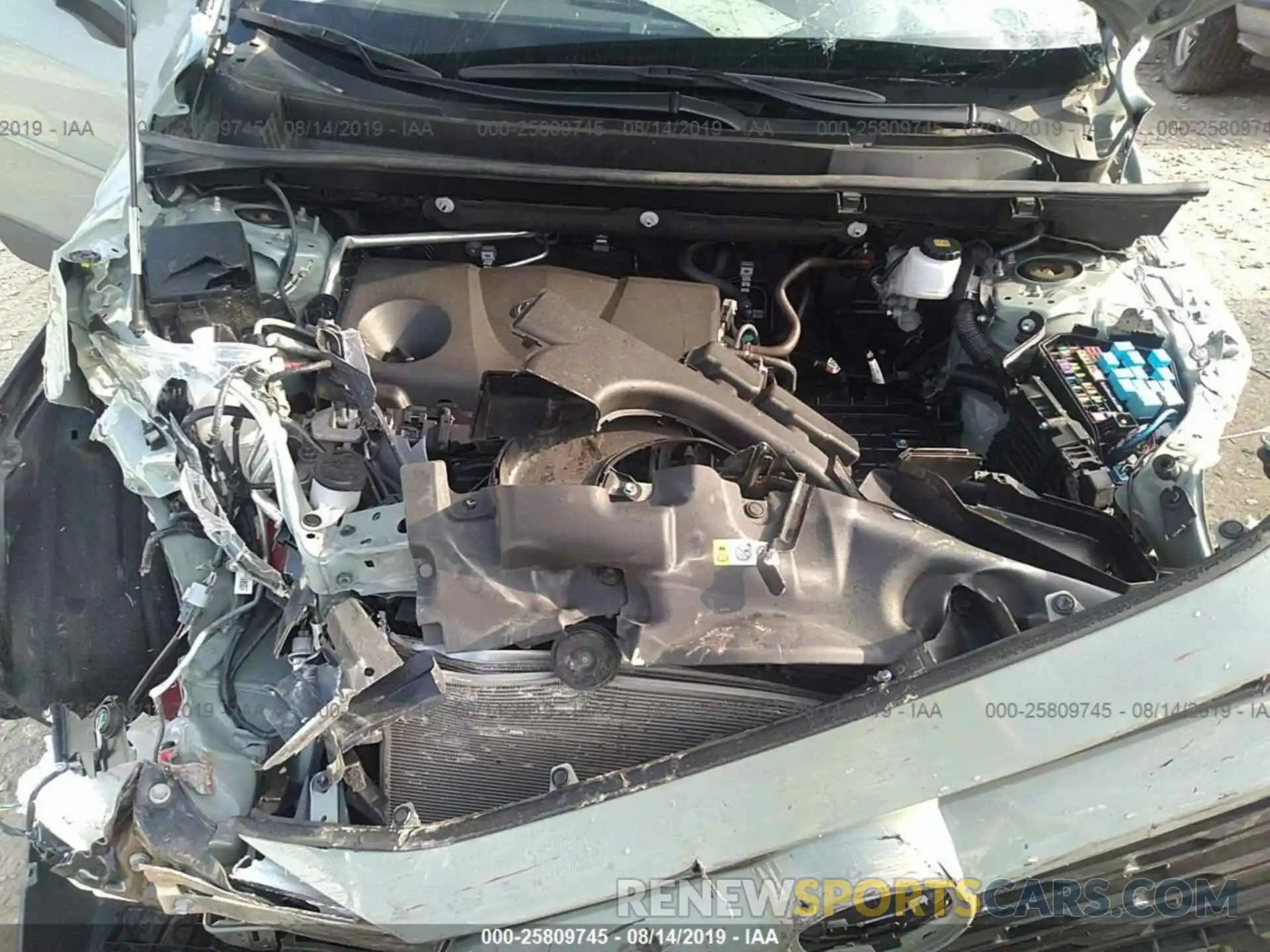 10 Photograph of a damaged car 2T3A1RFV1KW001696 TOYOTA RAV4 2019
