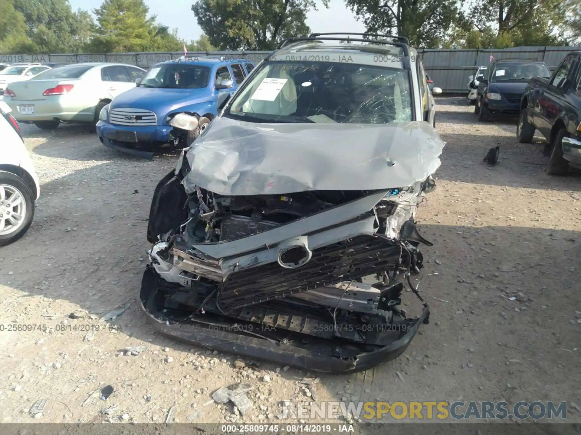 6 Photograph of a damaged car 2T3A1RFV1KW001696 TOYOTA RAV4 2019