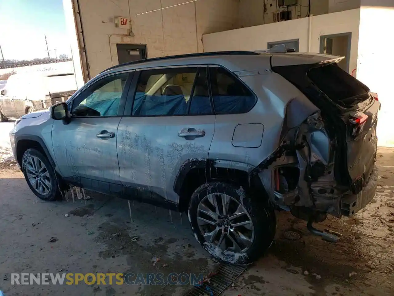 2 Photograph of a damaged car 2T3A1RFV2KW078108 TOYOTA RAV4 2019