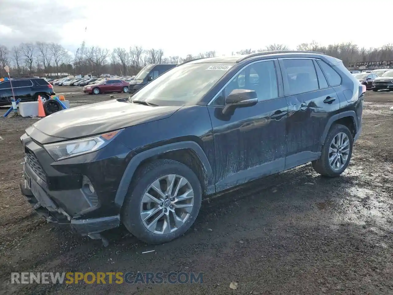 1 Photograph of a damaged car 2T3A1RFV5KC024156 TOYOTA RAV4 2019