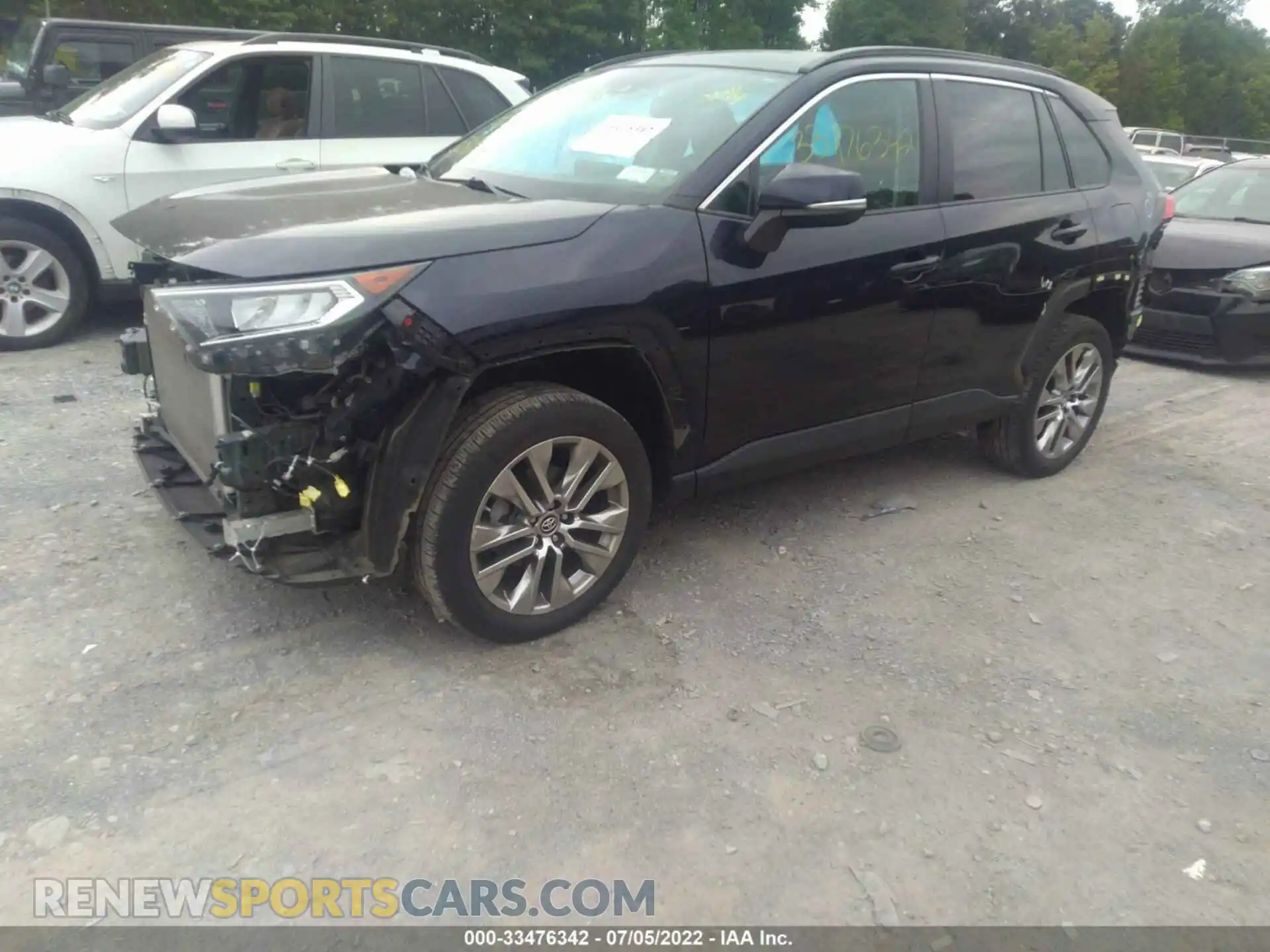 2 Фотография поврежденного автомобиля 2T3A1RFV7KC035482 TOYOTA RAV4 2019