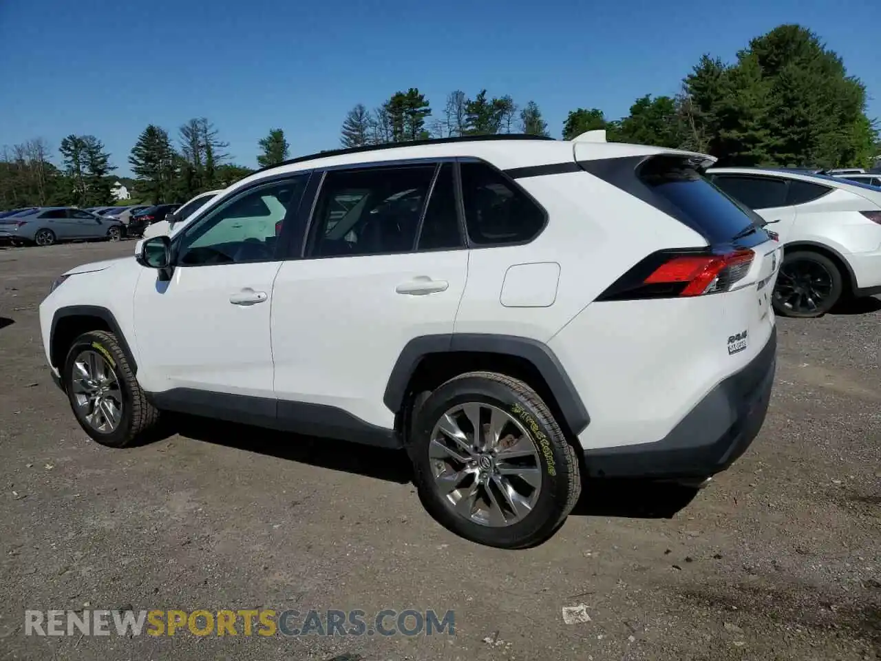 2 Photograph of a damaged car 2T3A1RFVXKC044970 TOYOTA RAV4 2019