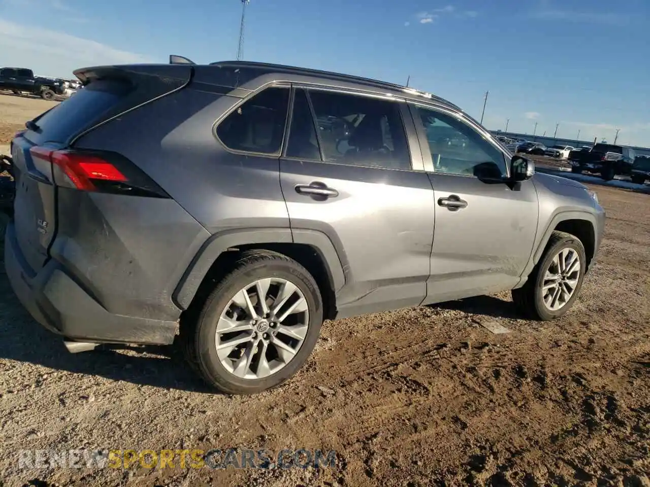 3 Фотография поврежденного автомобиля 2T3A1RFVXKC048551 TOYOTA RAV4 2019