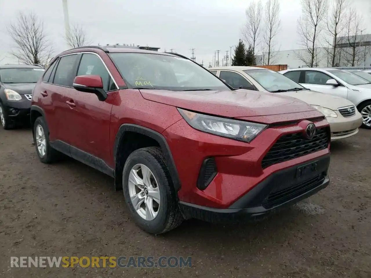 1 Photograph of a damaged car 2T3B1RFV8KC007906 TOYOTA RAV4 2019