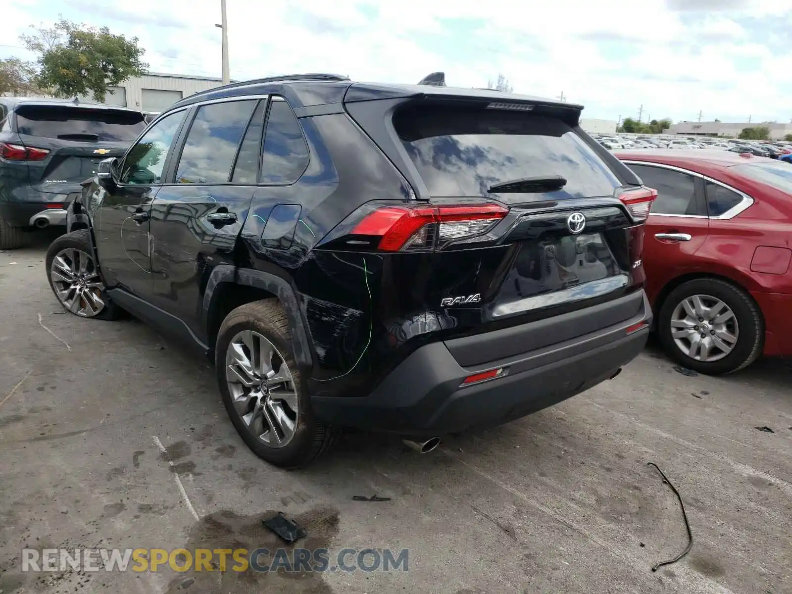 3 Photograph of a damaged car 2T3C1RFV0KW049893 TOYOTA RAV4 2019