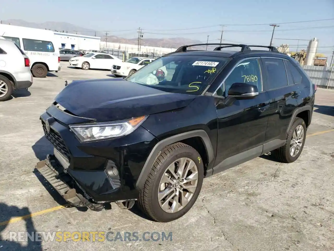 2 Photograph of a damaged car 2T3C1RFV3KC018221 TOYOTA RAV4 2019
