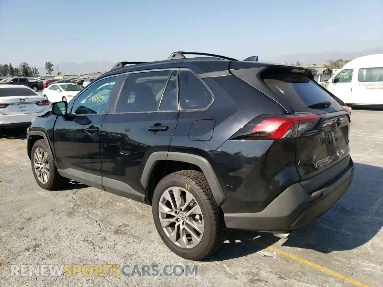 3 Photograph of a damaged car 2T3C1RFV3KC018221 TOYOTA RAV4 2019
