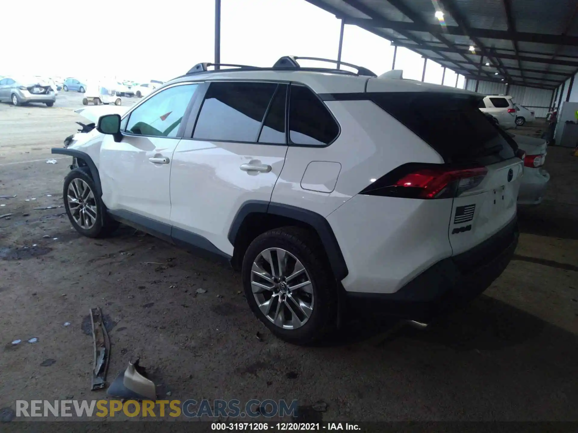 3 Photograph of a damaged car 2T3C1RFV4KC007003 TOYOTA RAV4 2019