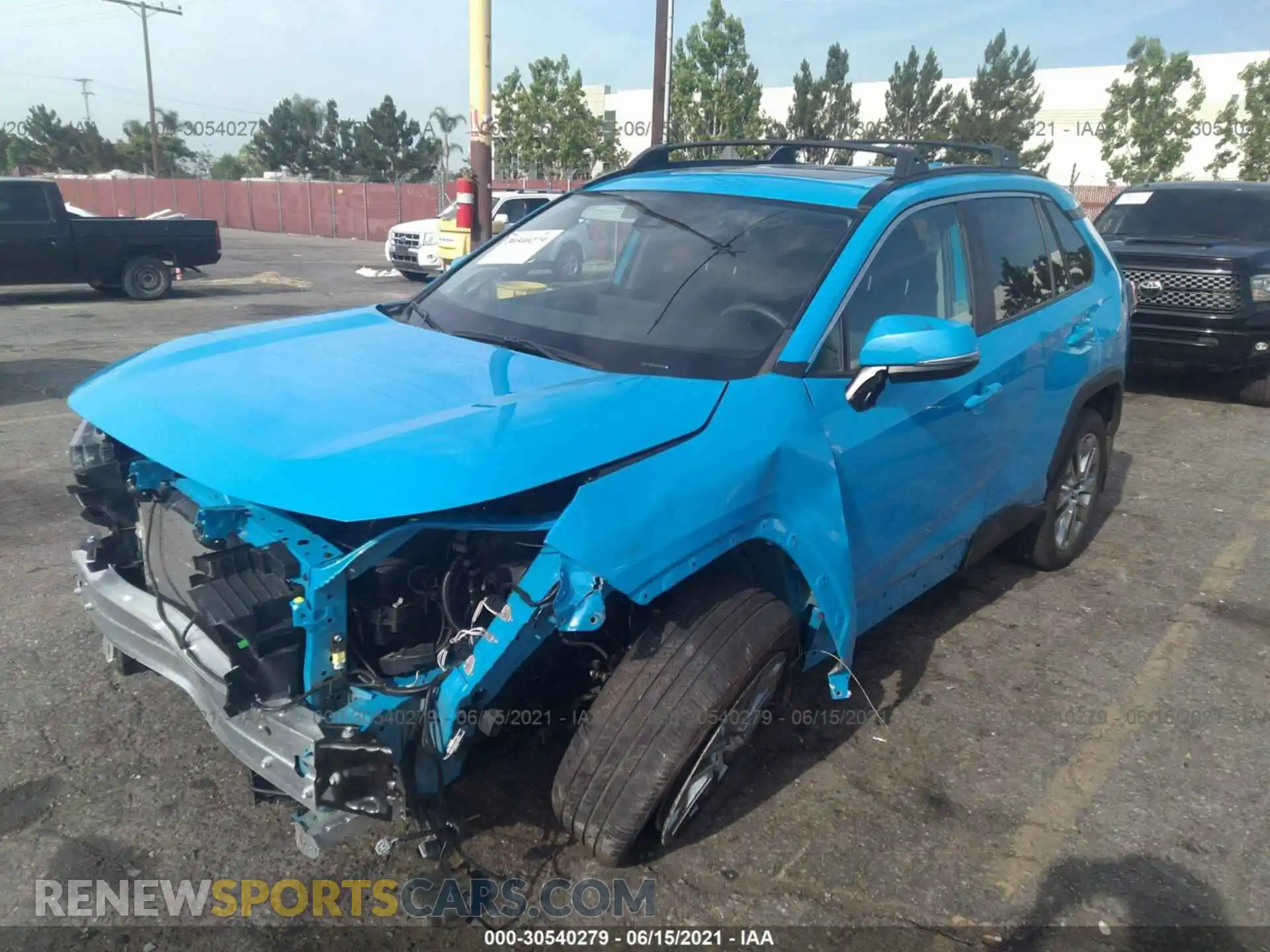 2 Photograph of a damaged car 2T3C1RFV4KC013383 TOYOTA RAV4 2019