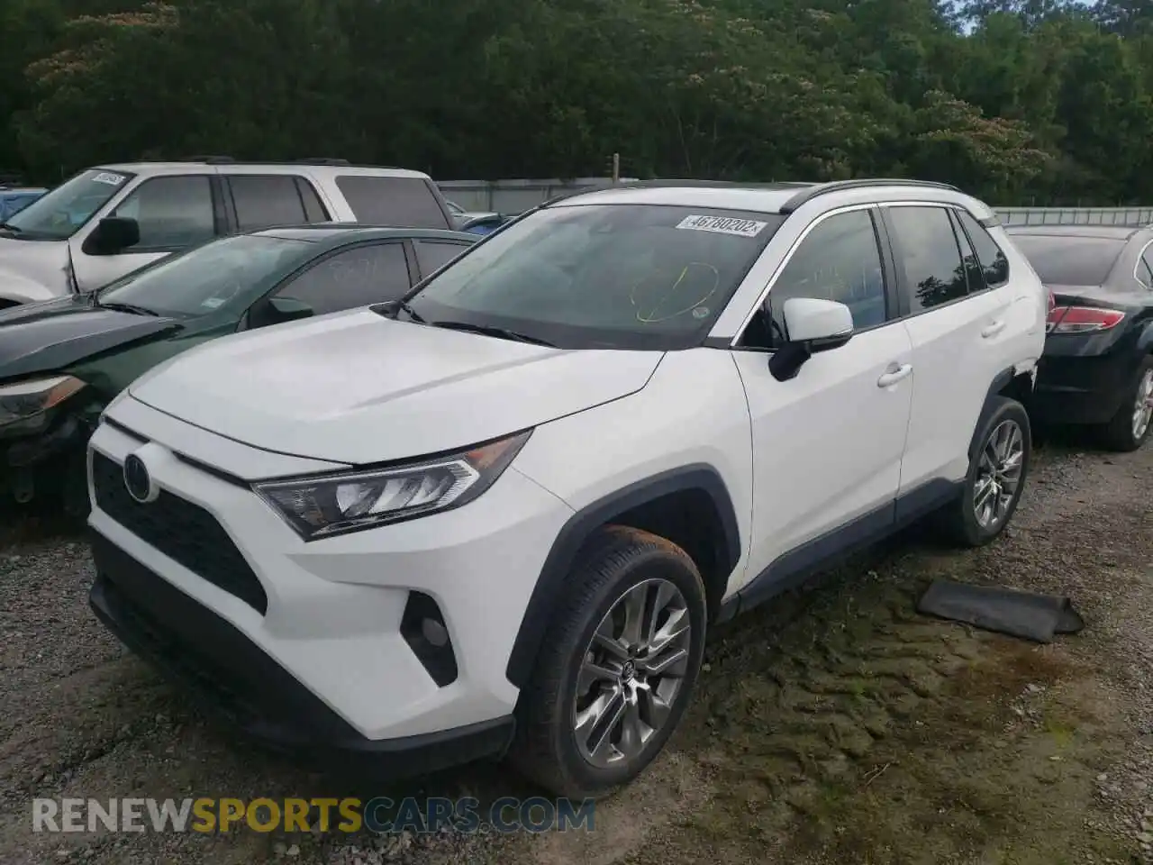 2 Фотография поврежденного автомобиля 2T3C1RFV5KC013022 TOYOTA RAV4 2019