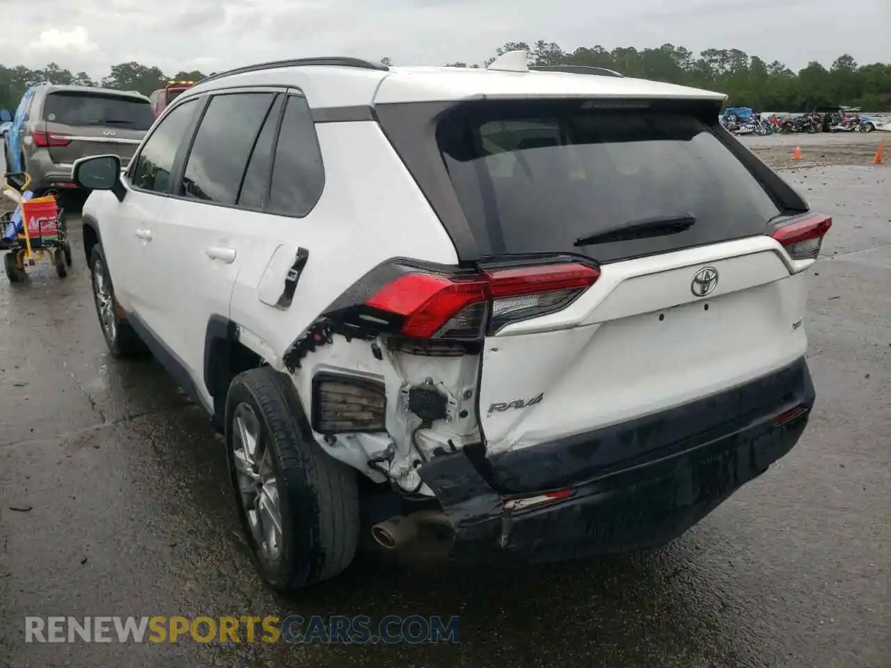 3 Фотография поврежденного автомобиля 2T3C1RFV5KC013022 TOYOTA RAV4 2019