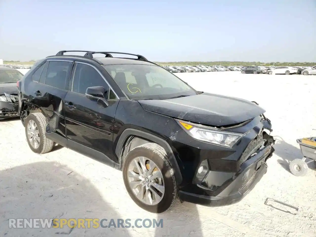1 Фотография поврежденного автомобиля 2T3C1RFV7KC007741 TOYOTA RAV4 2019