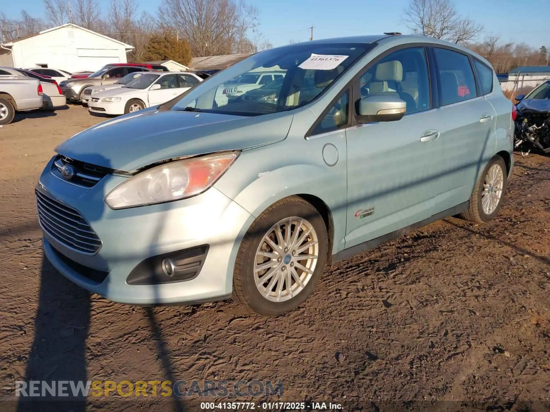 2 Photograph of a damaged car 2T3C1RFV7KW026367 TOYOTA RAV4 2019