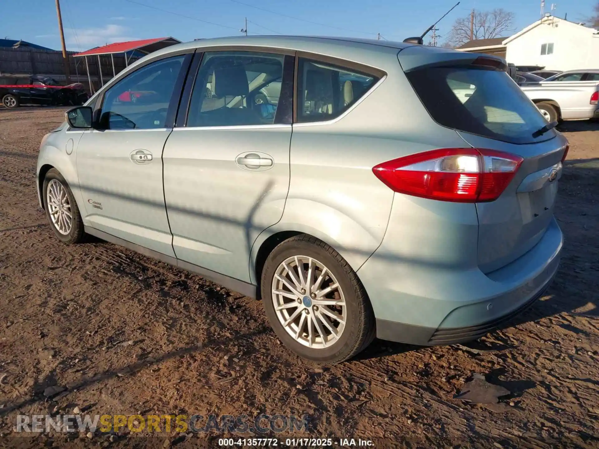 3 Photograph of a damaged car 2T3C1RFV7KW026367 TOYOTA RAV4 2019